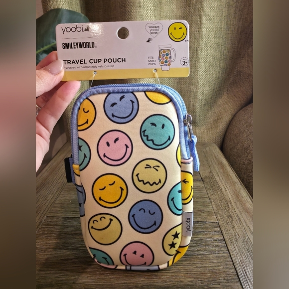 Yoobi Other - Yoobi Pastel Multicolor Smiley Travel Cup Pouch